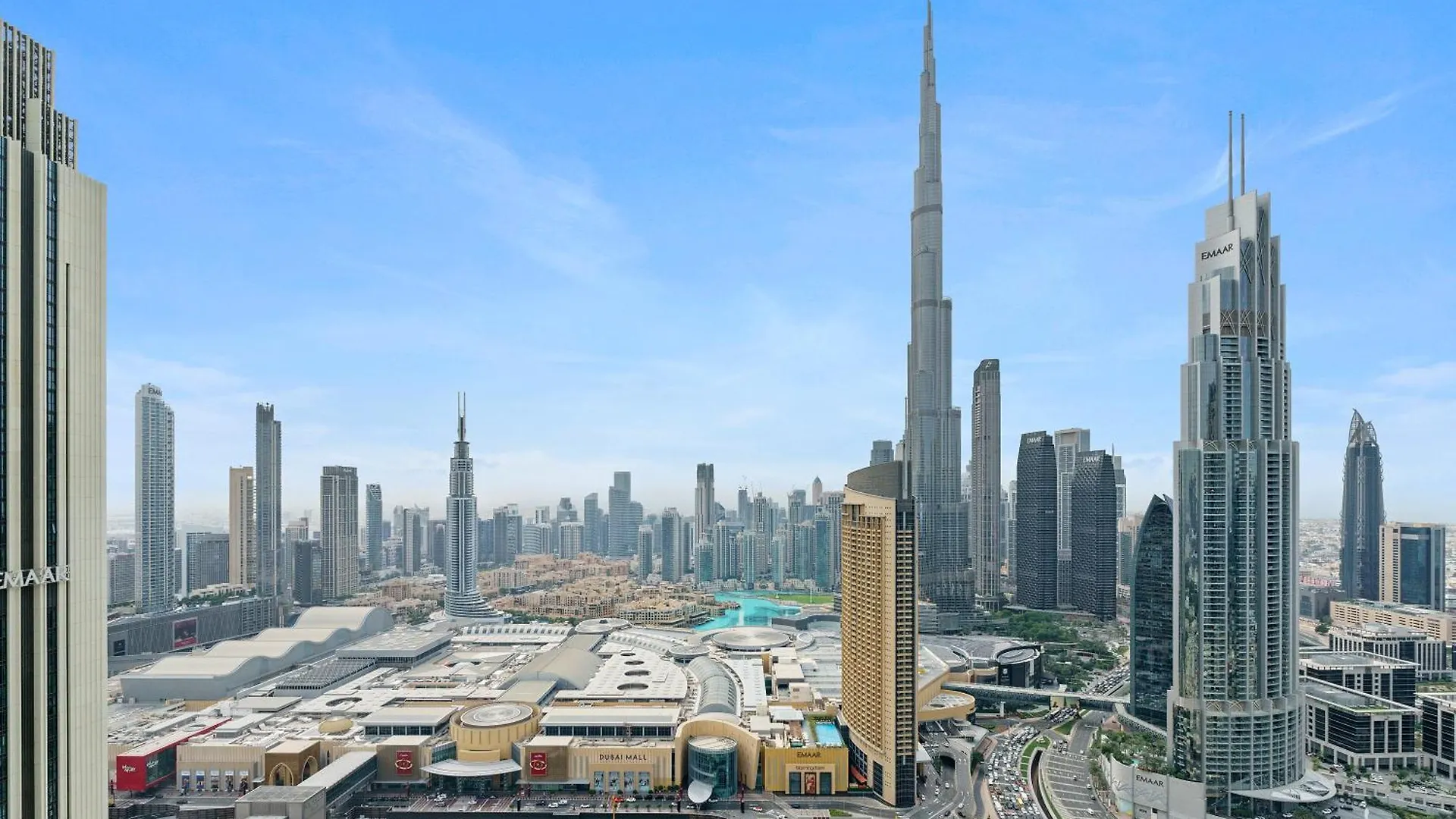 Gorgeous 3Br With Burj Khalifa & Fountain View Apartment Dubai