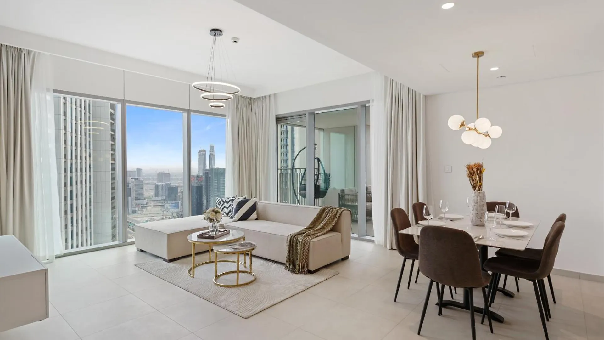 Gorgeous 3Br With Burj Khalifa & Fountain View Apartment Dubai