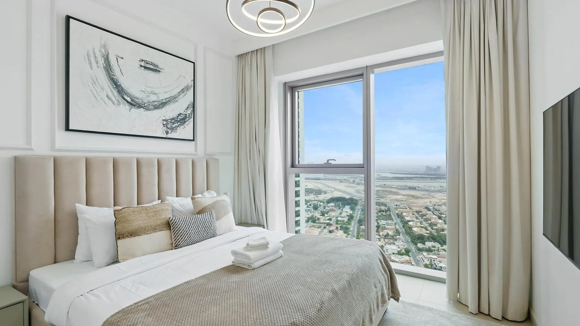 Gorgeous 3Br With Burj Khalifa & Fountain View Apartment Dubai