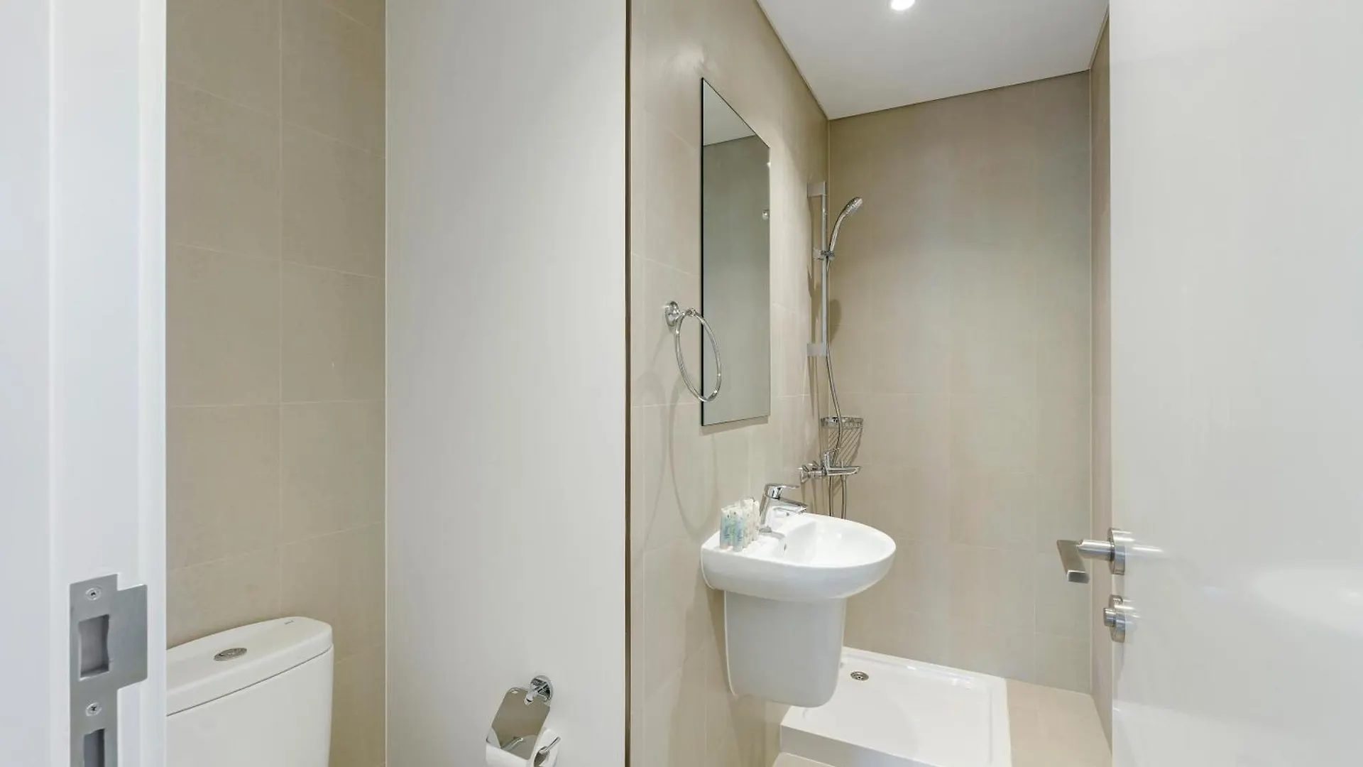 Gorgeous 3Br With Burj Khalifa & Fountain View Apartment Dubai