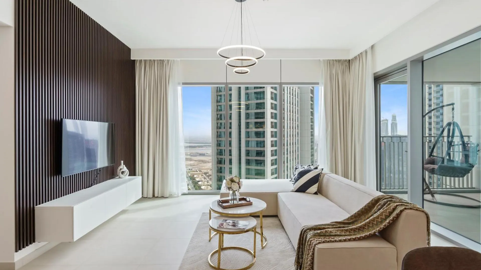 Gorgeous 3Br With Burj Khalifa & Fountain View Apartment Dubai